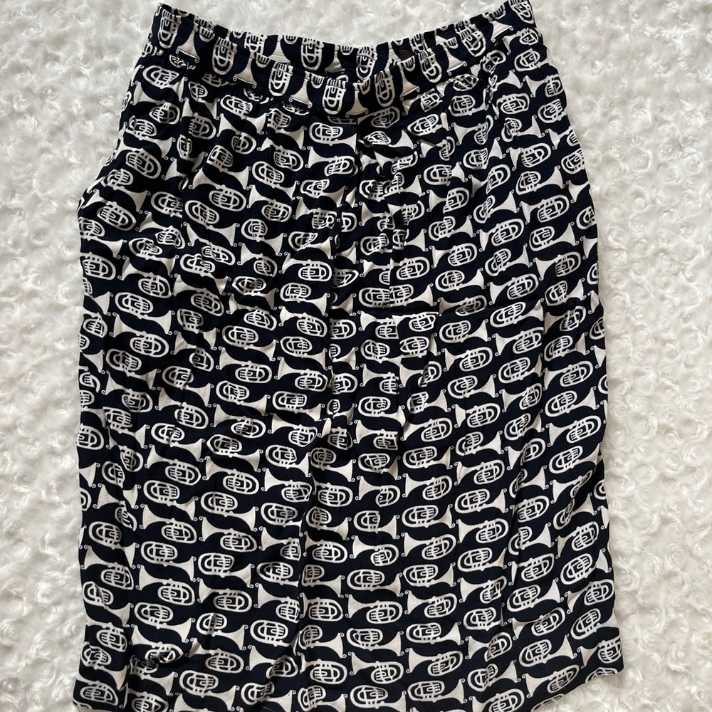 Vintage Evan Picone Stylish Black and White Horn Patterned Skirt size 12